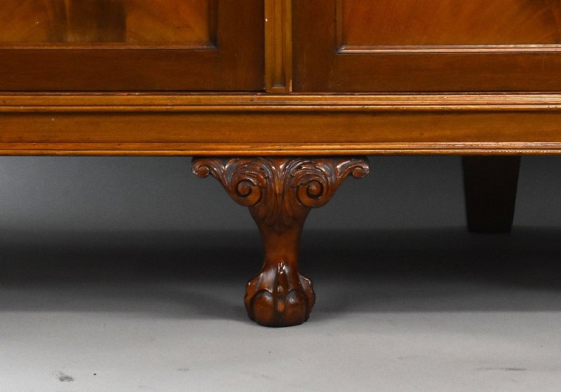 Edwardian Flame Mahogany Triple Wardrobe