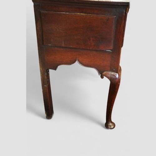 Fine Georgian Oak Cabriole Leg Dresser Base, Circa 1800