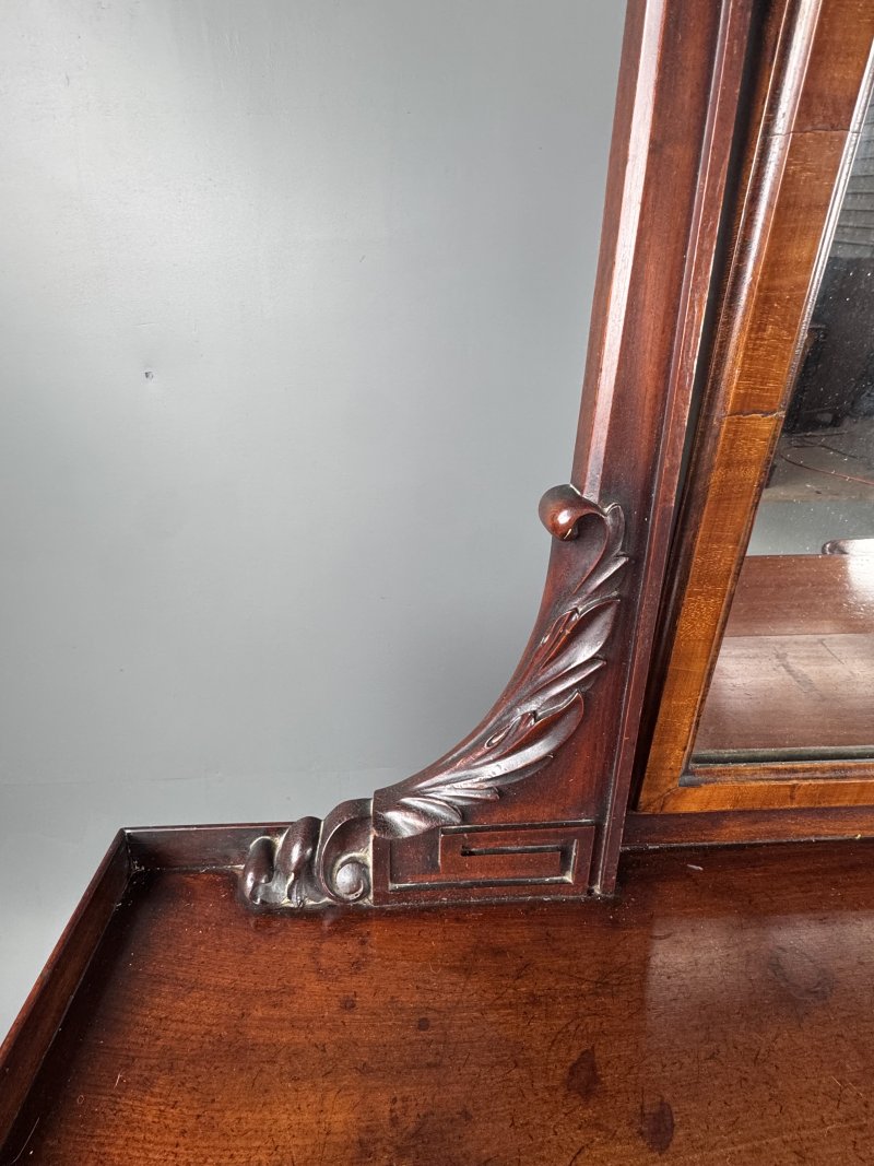 Victorian Dressing table