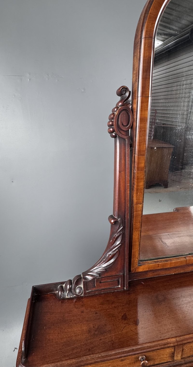 Victorian Dressing table