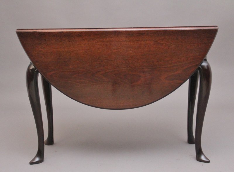 18th Century mahogany drop leaf table