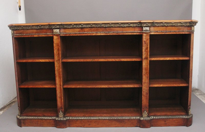 19TH CENTURY WALNUT AND ORMOLU OPEN BOOKCASE BY JOHNSTONE AND JEANES