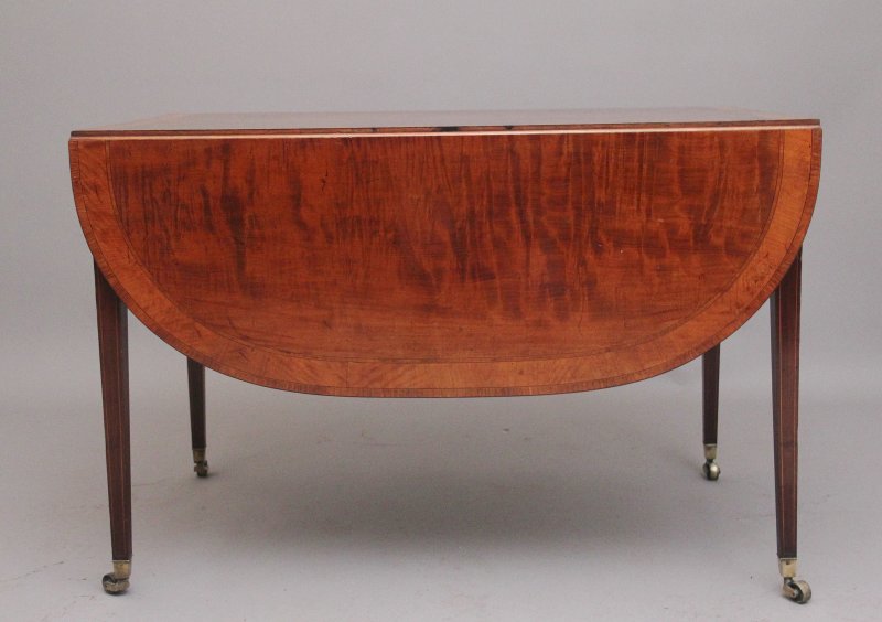 Large early 19th Century inlaid mahogany Pembroke