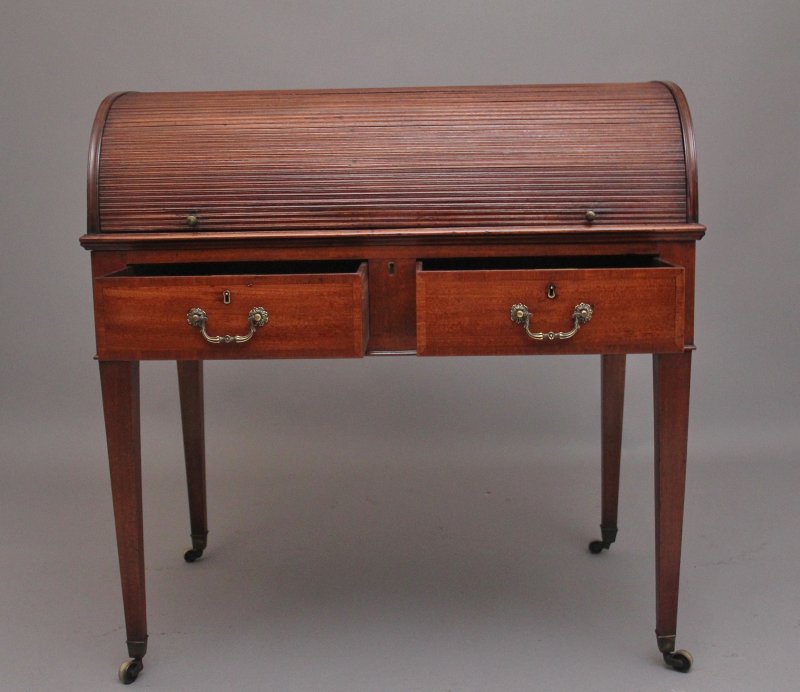 Early 19th Century mahogany tambour desk