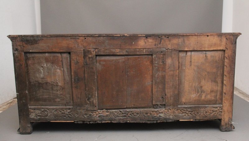 A good Georgian 18th Century oak dresser