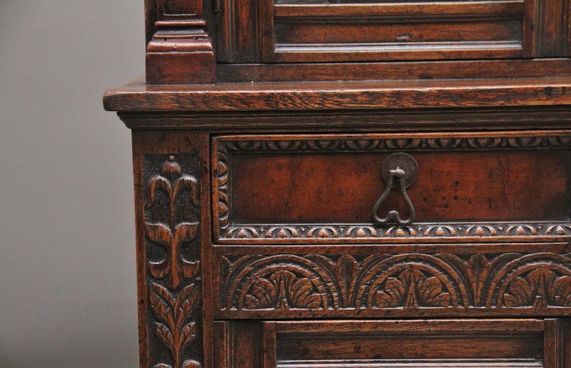 Early 20th Century oak court cupboard