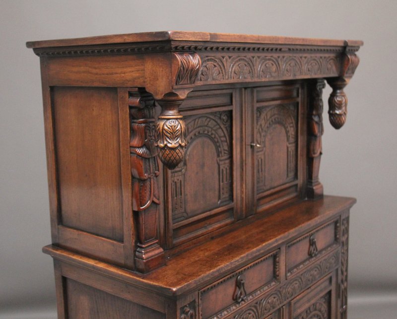 Early 20th Century oak court cupboard