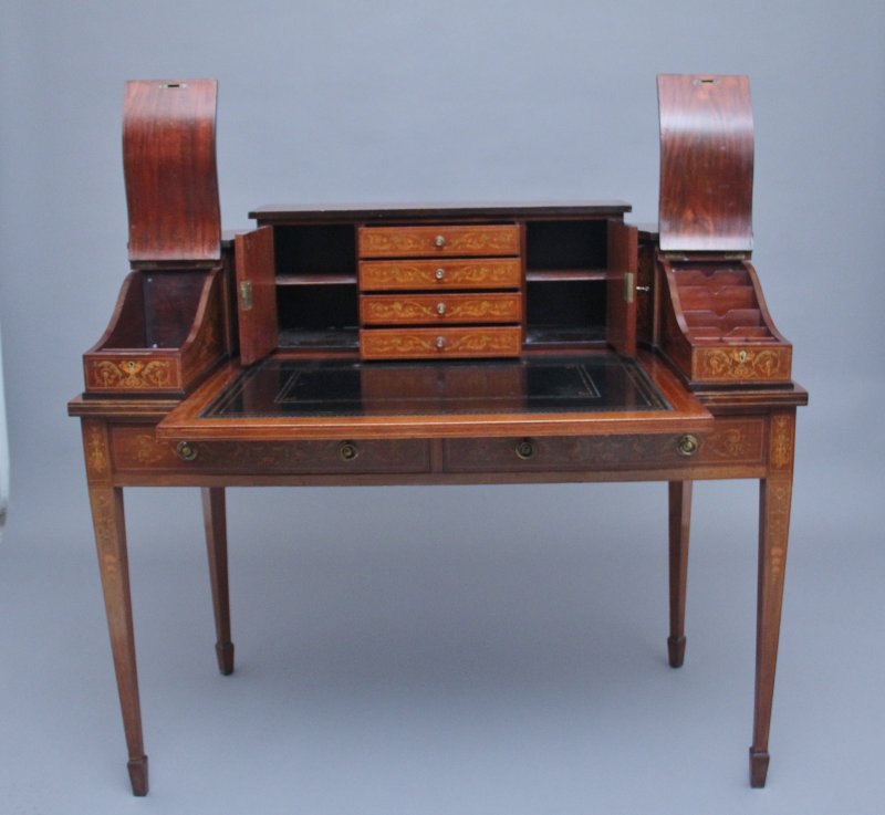 Pair of early 20th Century mahogany Carlton house desk's
