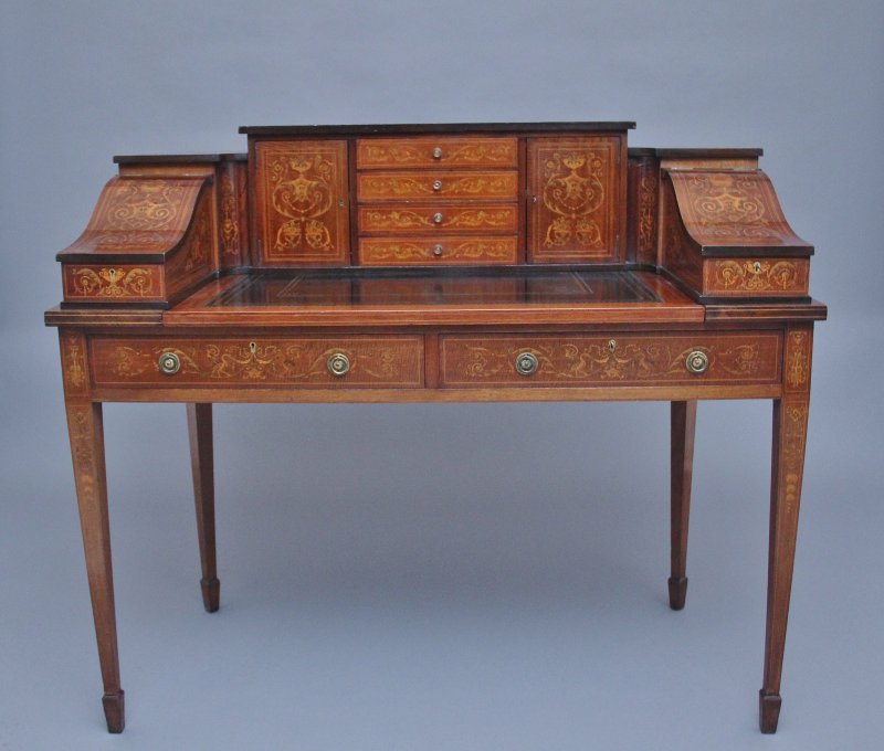 Pair of early 20th Century mahogany Carlton house desk's