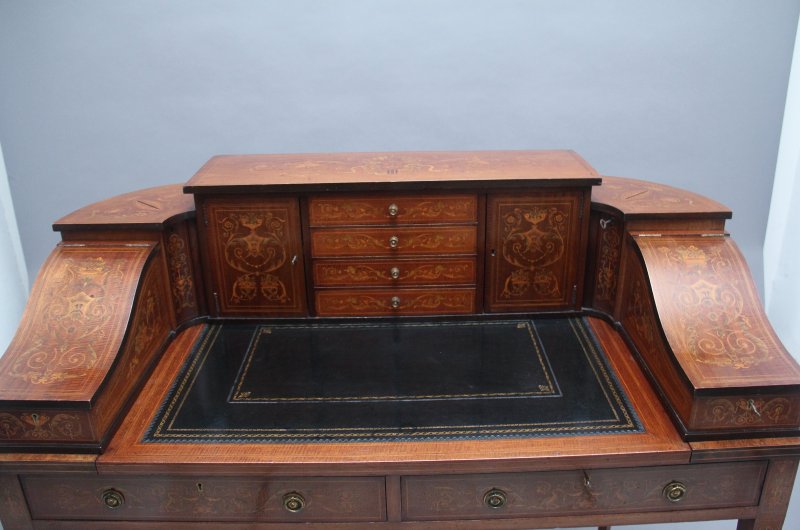 Pair of early 20th Century mahogany Carlton house desk's