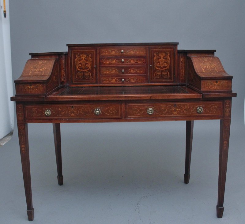 Pair of early 20th Century mahogany Carlton house desk's