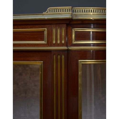 A Beautiful 19th Century Mahogany & Brass Mounted Display Cabinet.