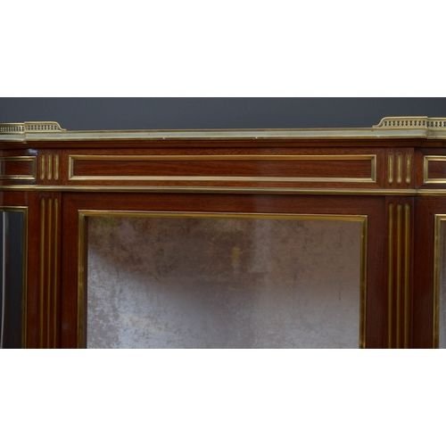 A Beautiful 19th Century Mahogany & Brass Mounted Display Cabinet.