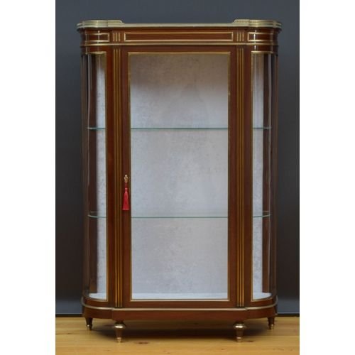 A Beautiful 19th Century Mahogany & Brass Mounted Display Cabinet.