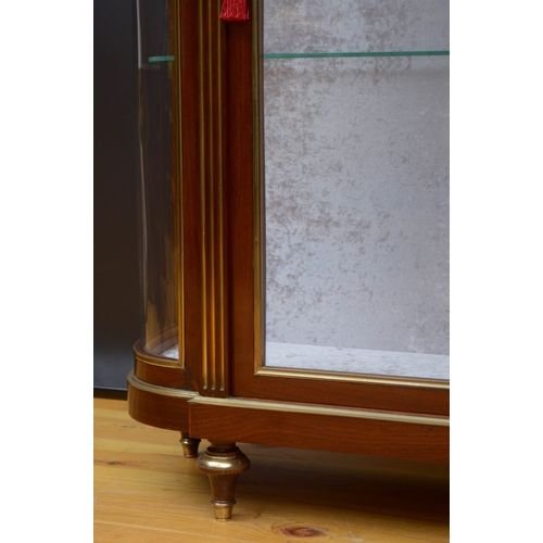 A Beautiful 19th Century Mahogany & Brass Mounted Display Cabinet.