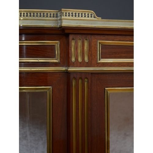 A Beautiful 19th Century Mahogany & Brass Mounted Display Cabinet.