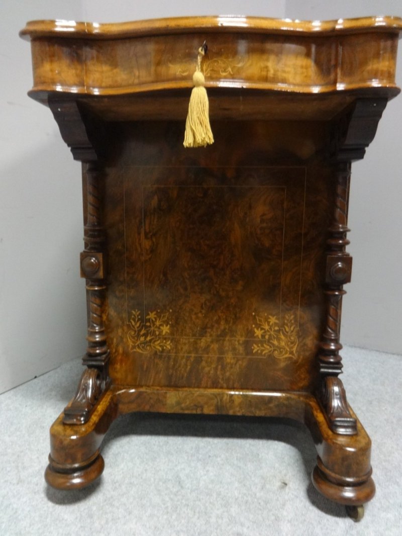 Top Quality Inlaid Burr Walnut Davenport Desk