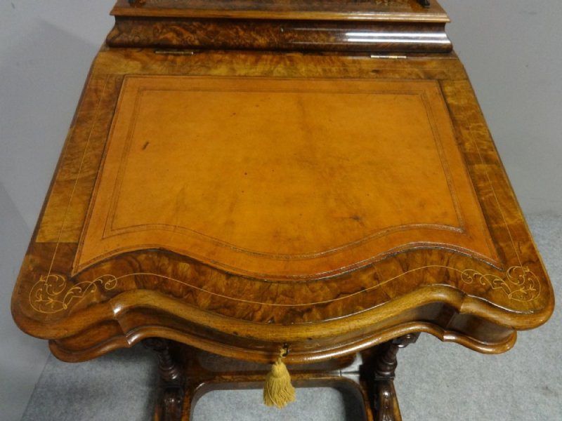 Top Quality Inlaid Burr Walnut Davenport Desk