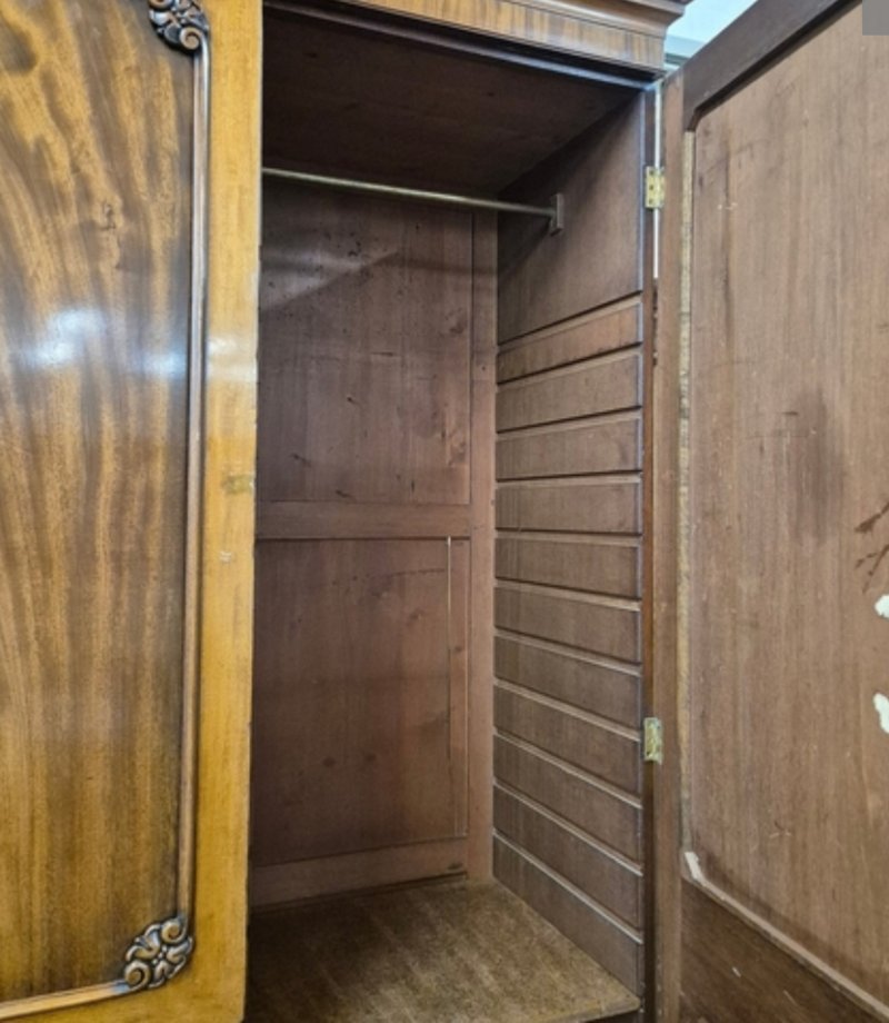 Georgian mahogany breakfront wardrobe