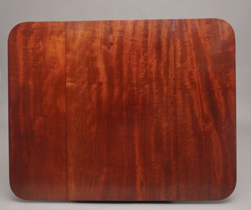 19th Century mahogany Pembroke table
