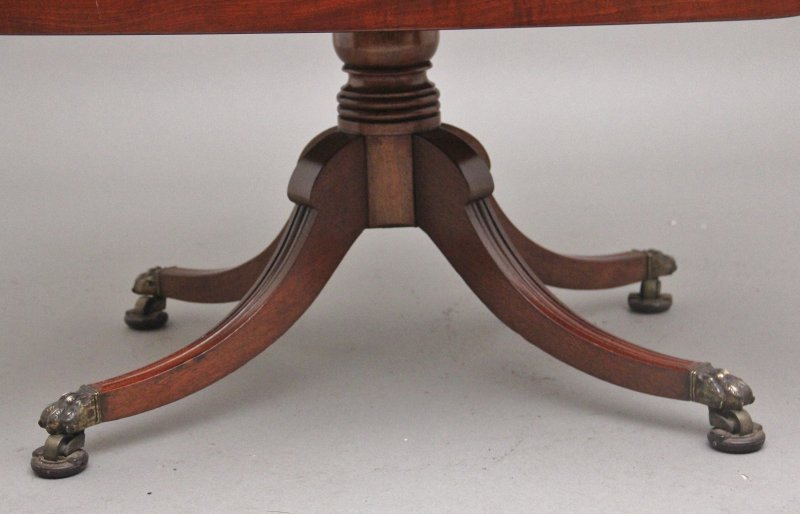 19th Century mahogany Pembroke table