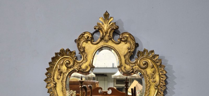 Excellent Gilt Girondelle Wall Mirror