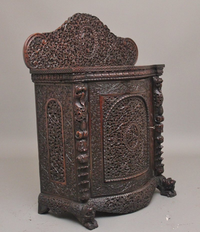 A superb quality 19th Century Anglo-Indian cabinet