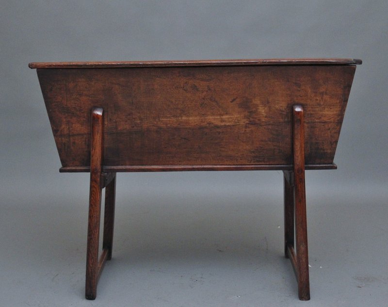 18th Century oak dough bin