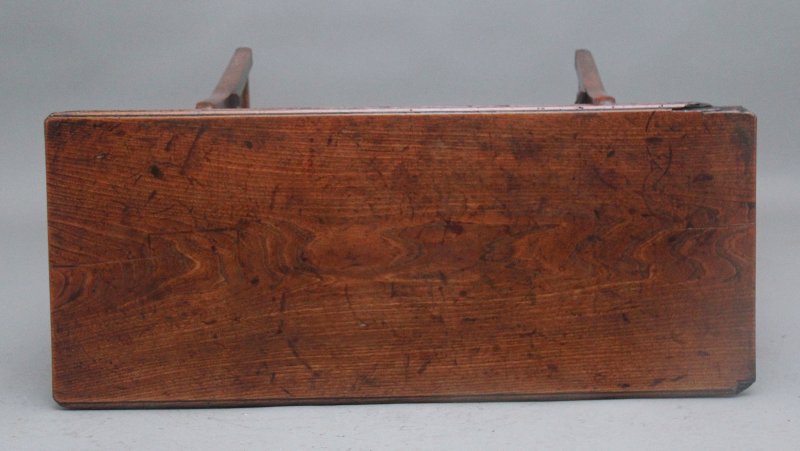 18th Century oak dough bin