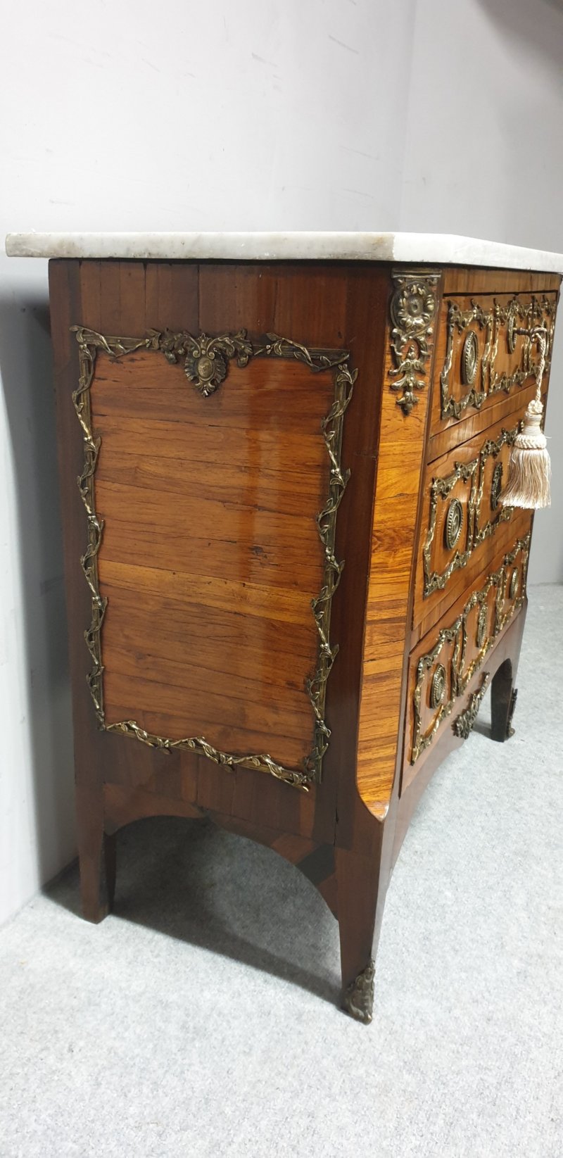 Superb C18th French Commode Chest Of Drawers