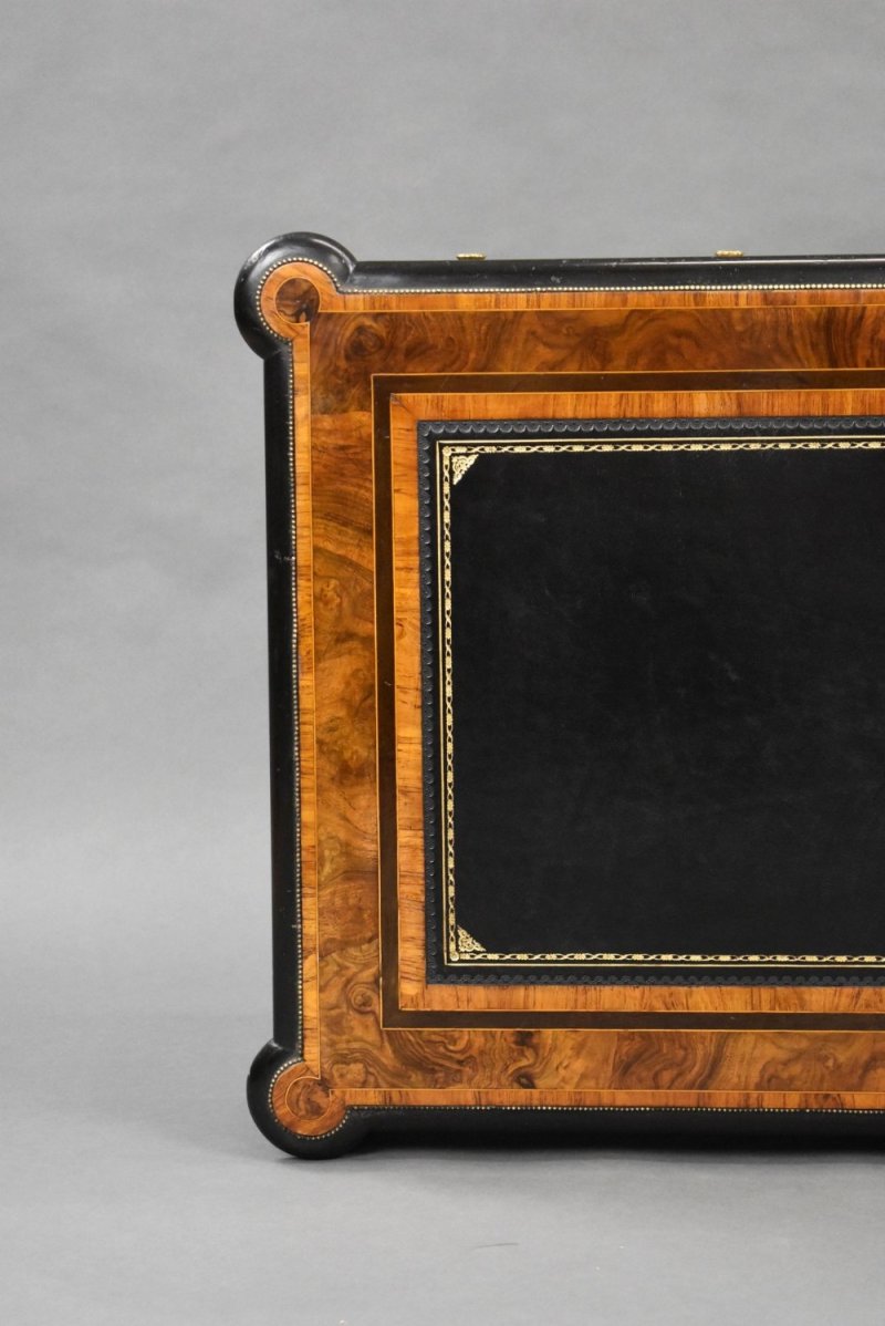 Fine Victorian Burr Walnut Pedestal Desk