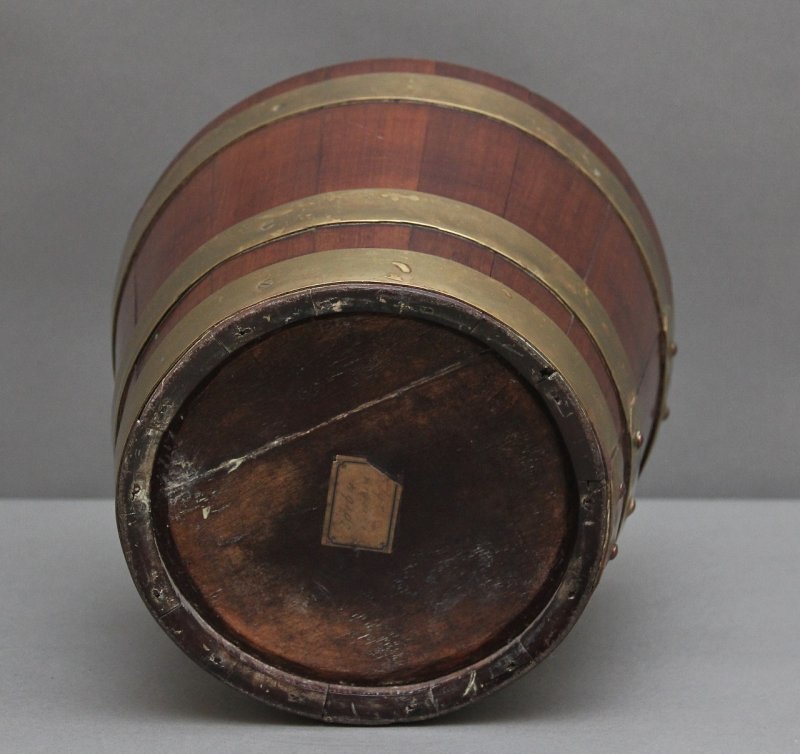 Early 19th Century mahogany brass bound bucket