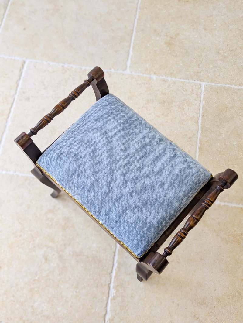 Antique Victorian Mahogany Piano Stool with Storage c.1890