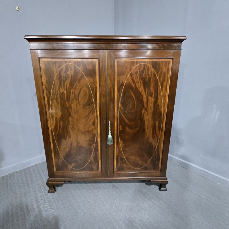 Outstanding Victorian Adjustable Library Bookcase