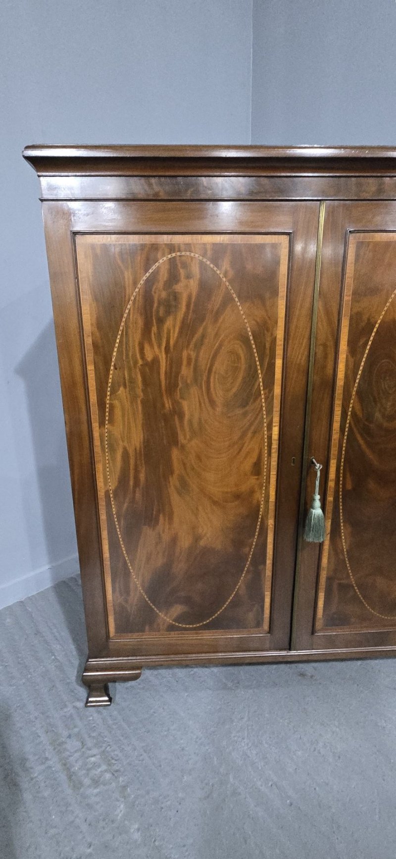 Outstanding Victorian Adjustable Library Bookcase