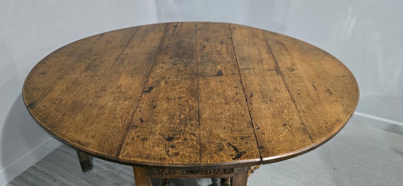 Super C18th Oak Dropleaf Dining Table