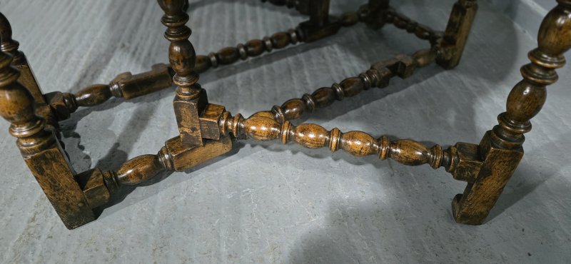 Super C18th Oak Dropleaf Dining Table