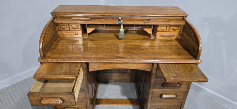 Oak Roll Top and Matching Desk Chair