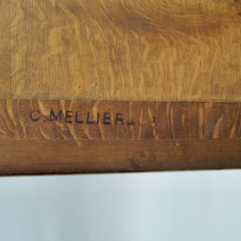 A Fine English Bureau Plat