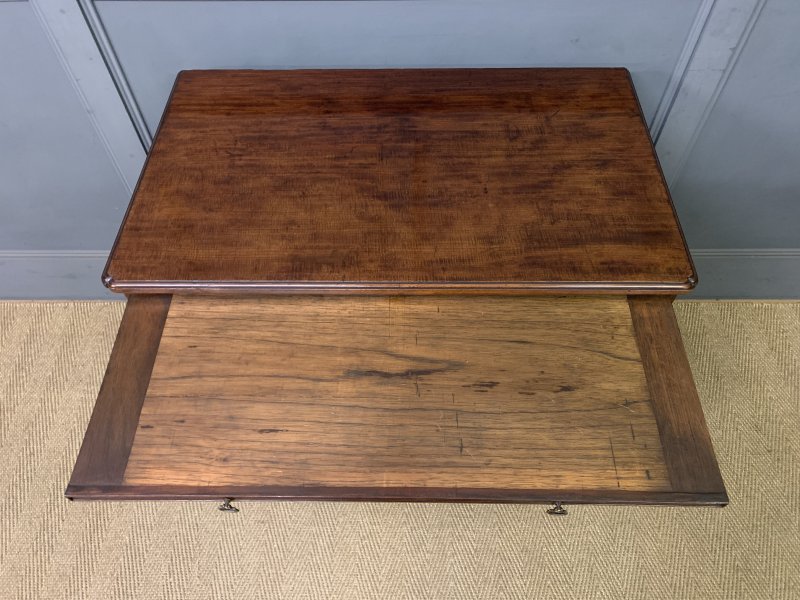 George III Mahogany Bachelors Chest of Drawers