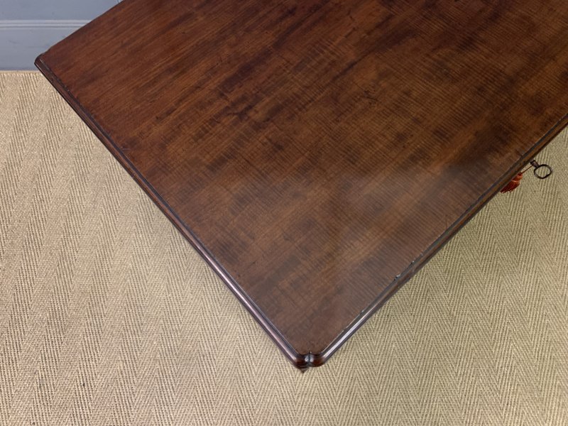 George III Mahogany Bachelors Chest of Drawers