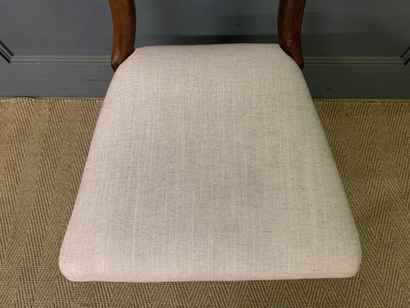 Set of 8 Early Victorian Rosewood Chairs