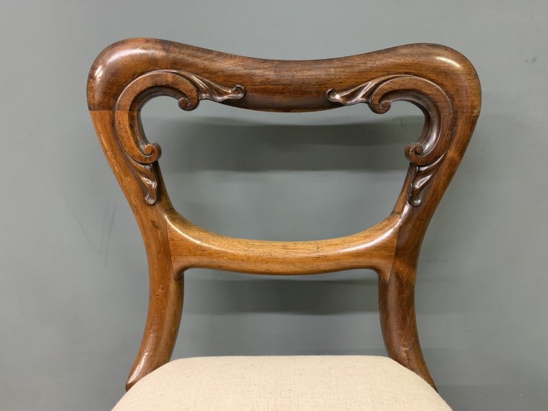 Set of 8 Early Victorian Rosewood Chairs