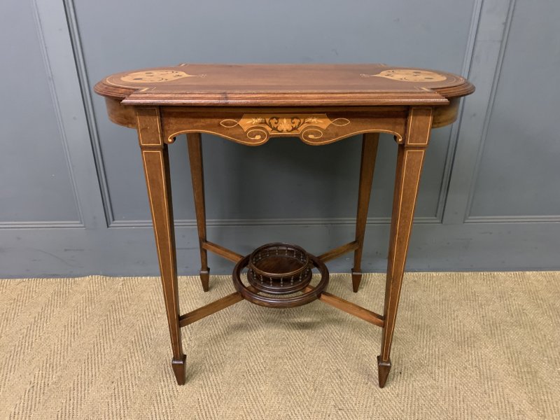 Pretty Inlaid Mahogany Table