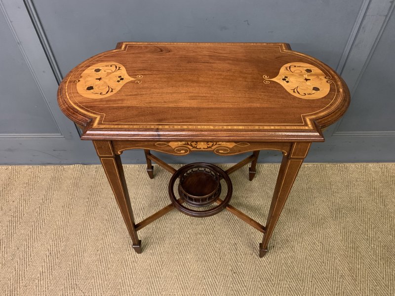 Pretty Inlaid Mahogany Table