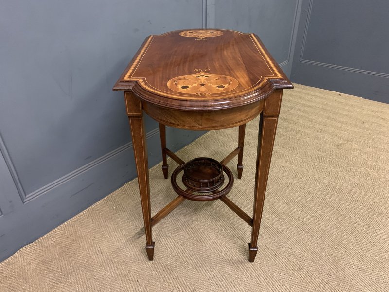 Pretty Inlaid Mahogany Table