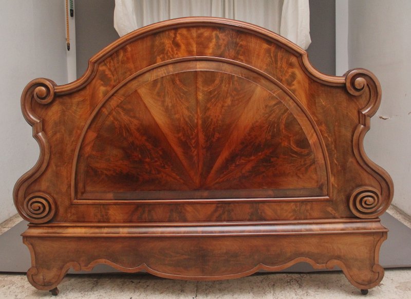 19th Century mahogany half taster bed