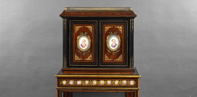 19th Century French Bonheur Du Jour