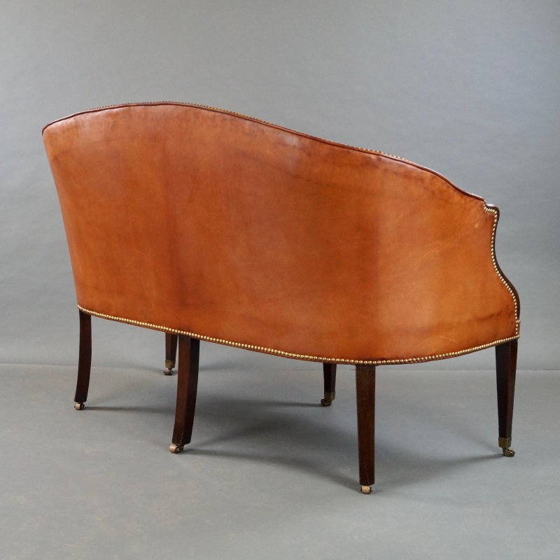 A Rare 18thc Hepplewhite Period Mahogany Sofa