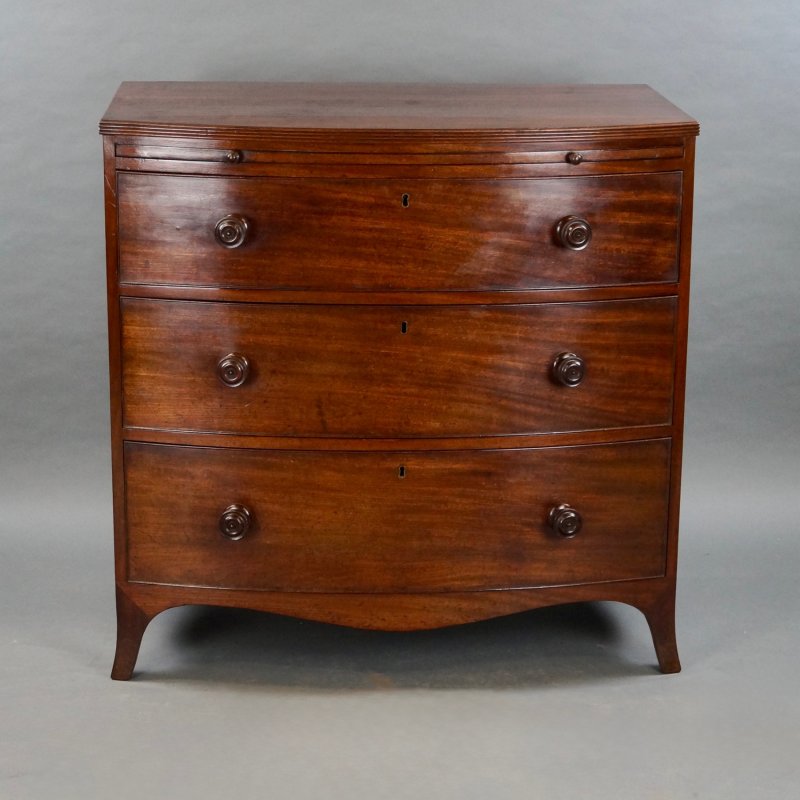 A George III Bow-fronted Chest